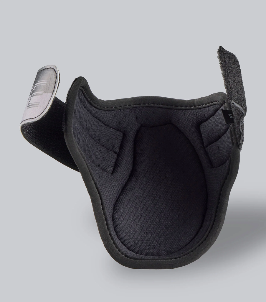 ArmorX-fetlock-lite-boots-white-5_2048x.webp