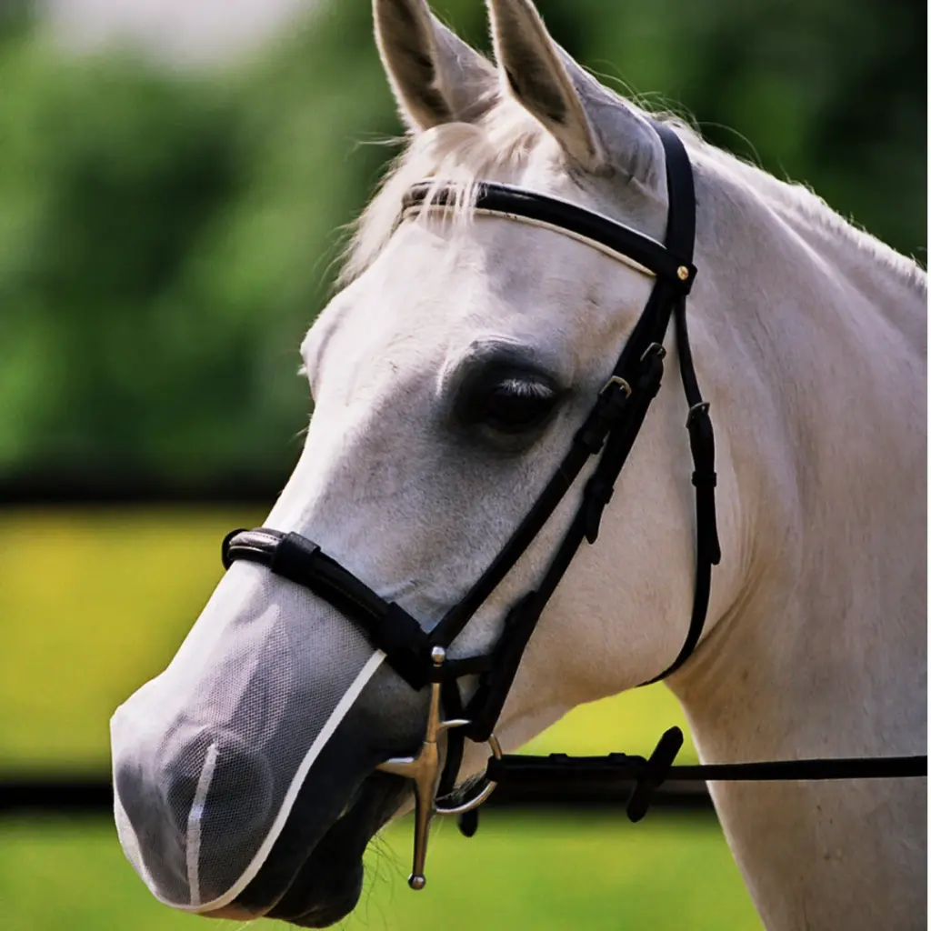 Equilibrium Net Relief Muzzle net white
