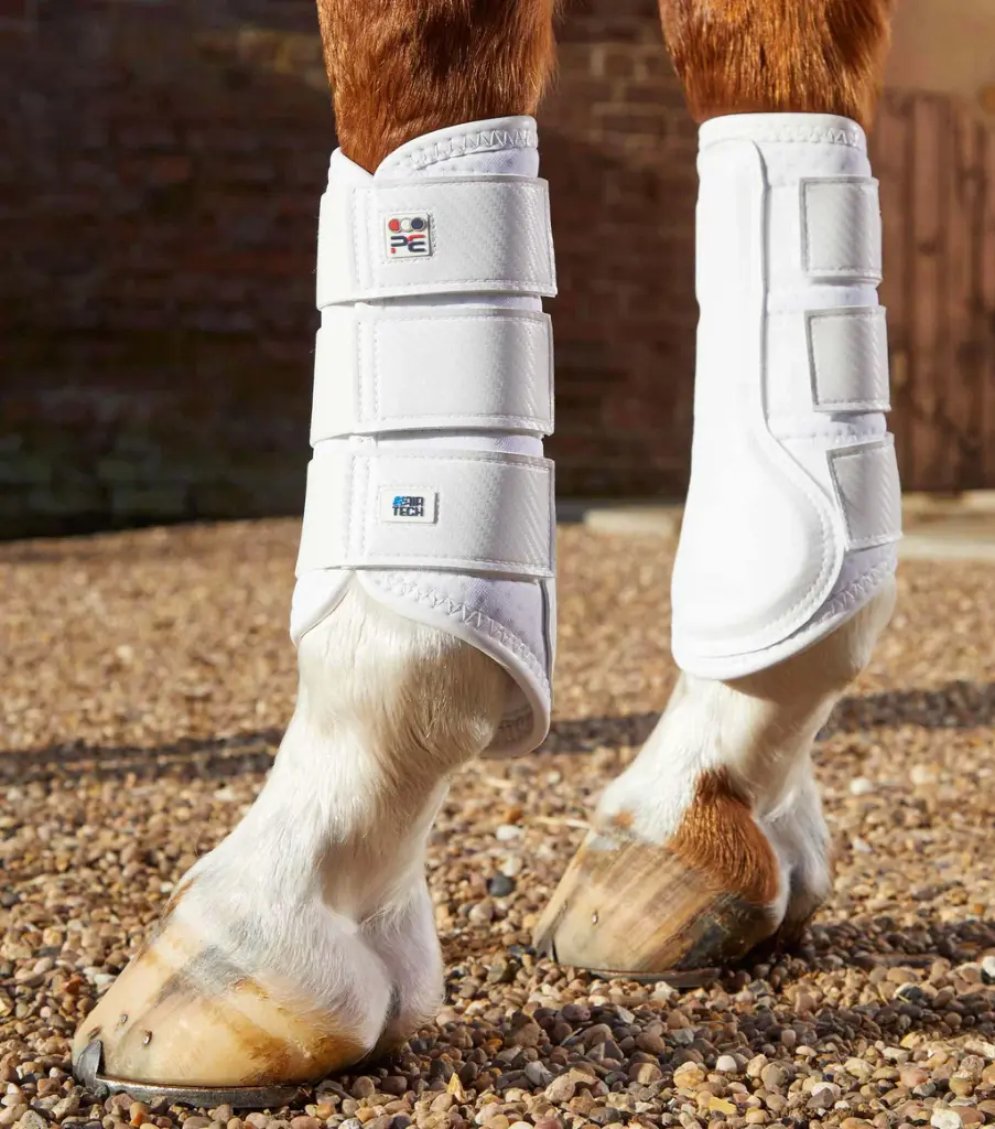 PE Carbon Air - tech brushing boots single lock  white