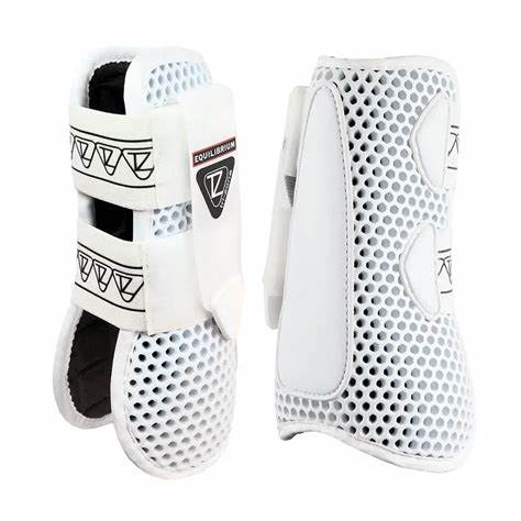 Equilibrium Tri Zone open fronted tendon boot white