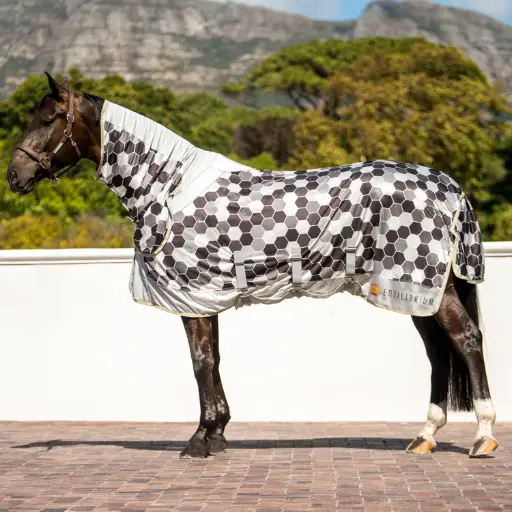 Equilibrium Field Relief fly rug 